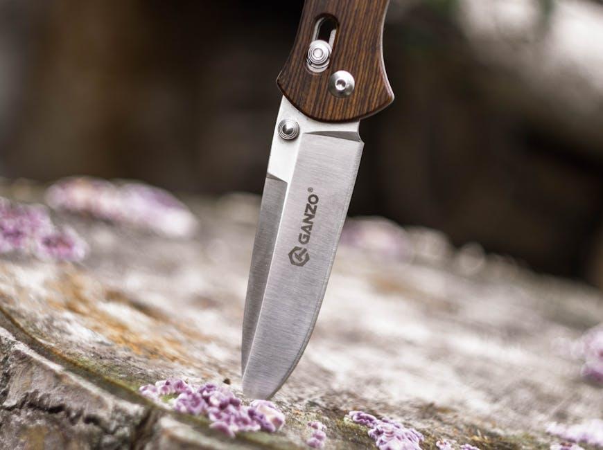 Choosing the Right blade material for Optimal Performance