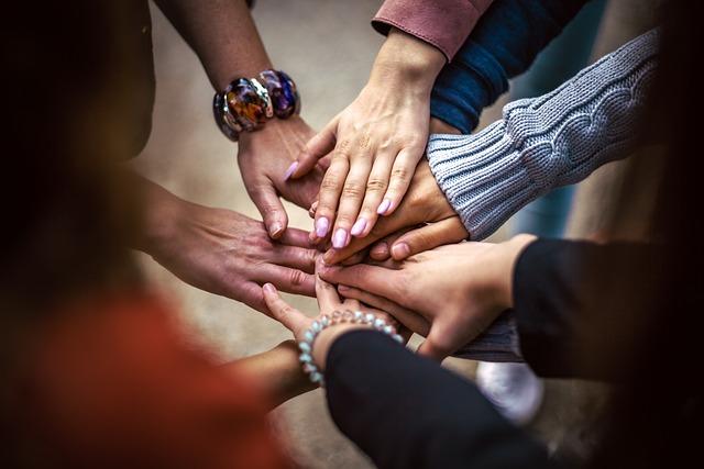 Evaluating‌ Impact: assessing the Benefits for Communities and Volunteers