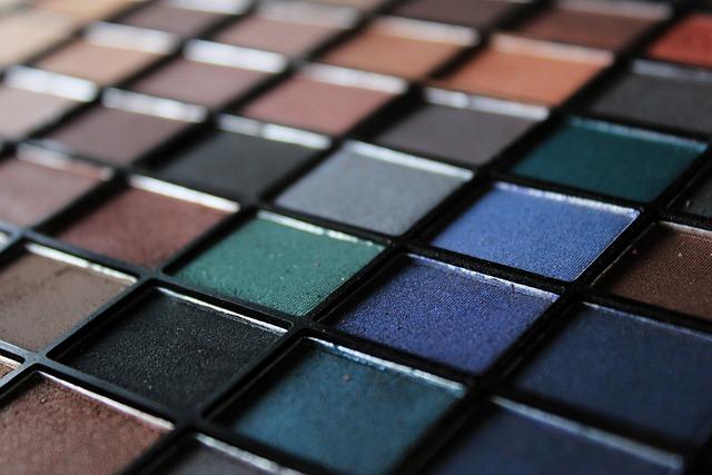 Exploring the Diversity⁤ of Shades and ​Finishes across Multi-brand Palettes